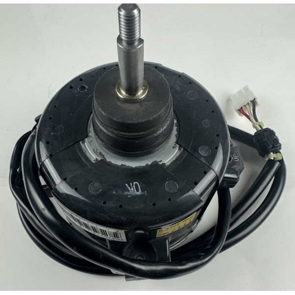 MOTEUR VENTILATION DAIKIN  réf:5019571
